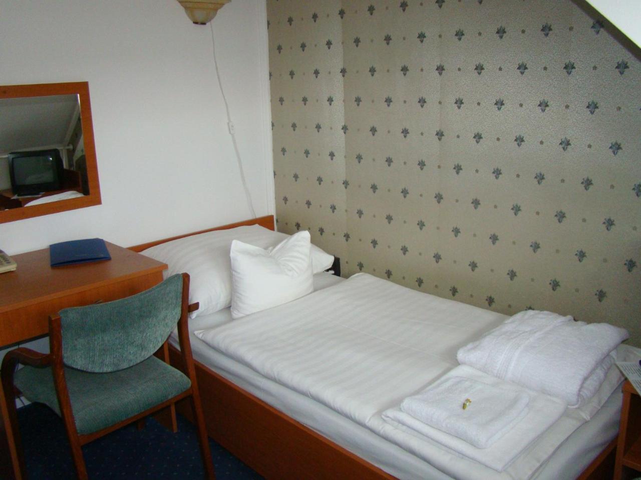 Hotel Juventus Velence Exterior photo